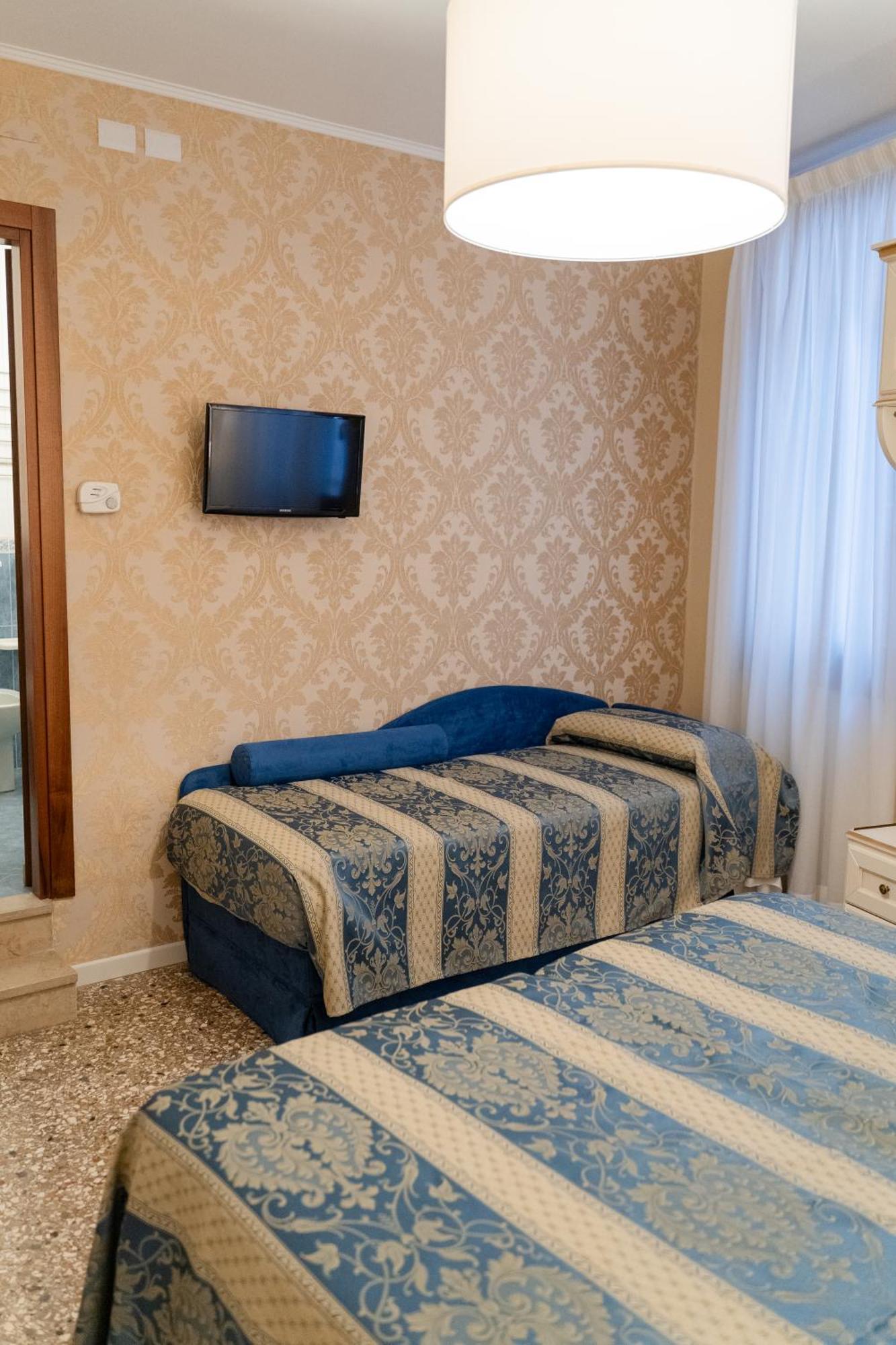 ホテル チボリ ヴェネツィア エクステリア 写真